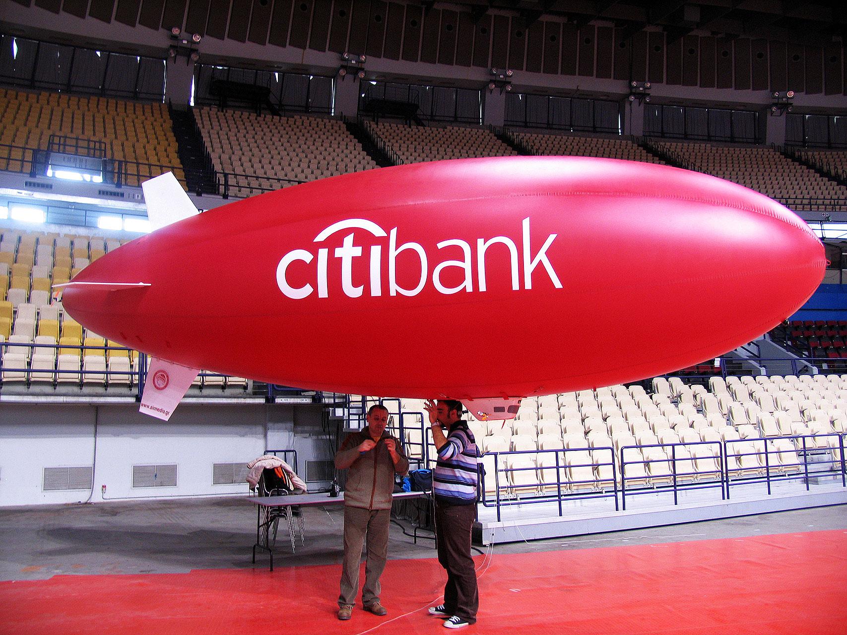 7-m-rc-blimp-before-indoor-flight